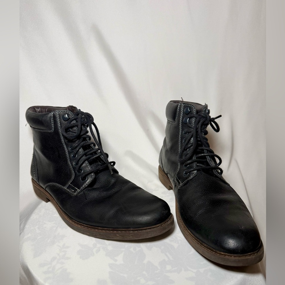 Johnston & Murphy Black Leather Boots